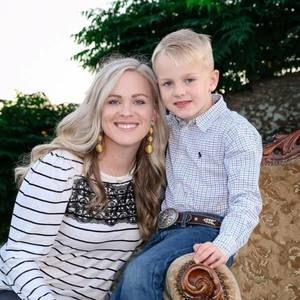 Meet your Posher, Amber